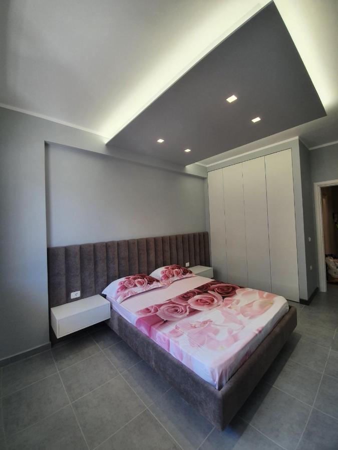 Deluxe apartment Vlorë Exterior foto